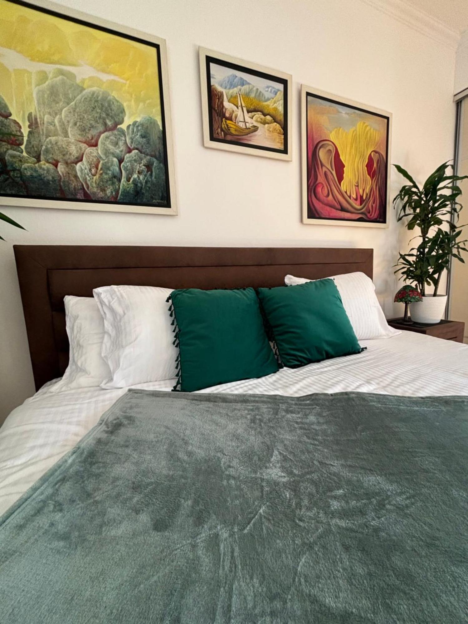 Stylish King Downtown Apartamento Podgorica Exterior foto